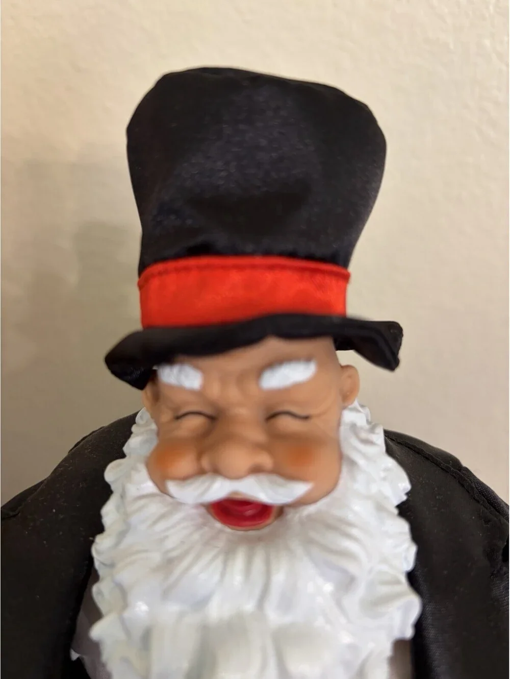 Trim A Home Millennium 1999 Santa Christmas Animated Singer Dancing Figure 14”